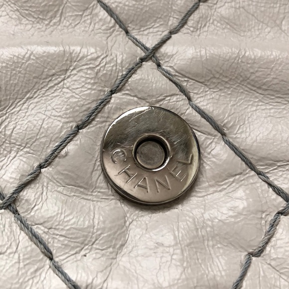 ❌SOLD!❌White leather Chanel bag. Fabulous! - Picture 8 of 8